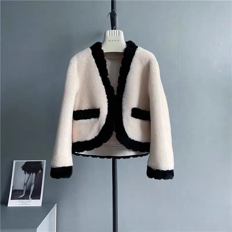 2023 Winter New Xiaoxiangfeng Sheep Shear Coat Real Wool Fur One-piece Short Fur Jacket Young Style T3460