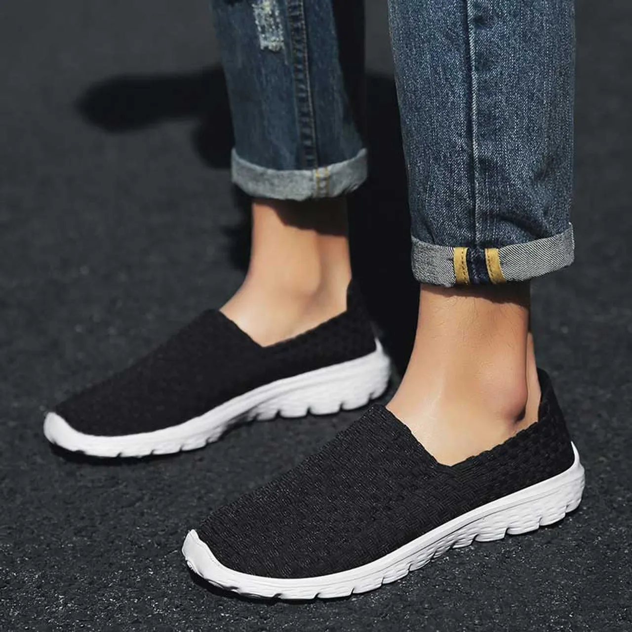 Black knit pattern simple slip on shoe sneaker