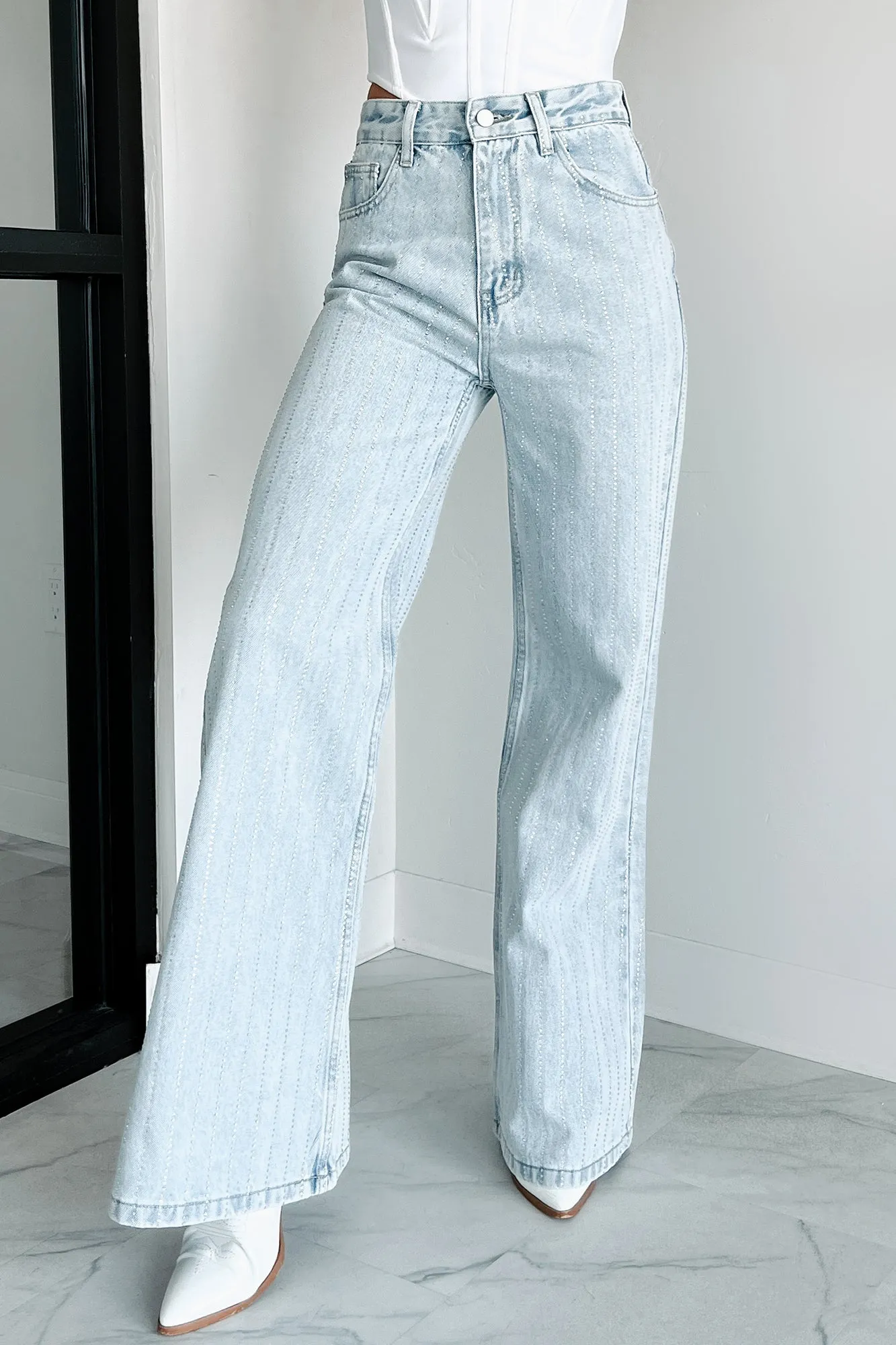 Little Bit Ritzy Rhinestone Straight Leg Jeans (Crystal Indigo)