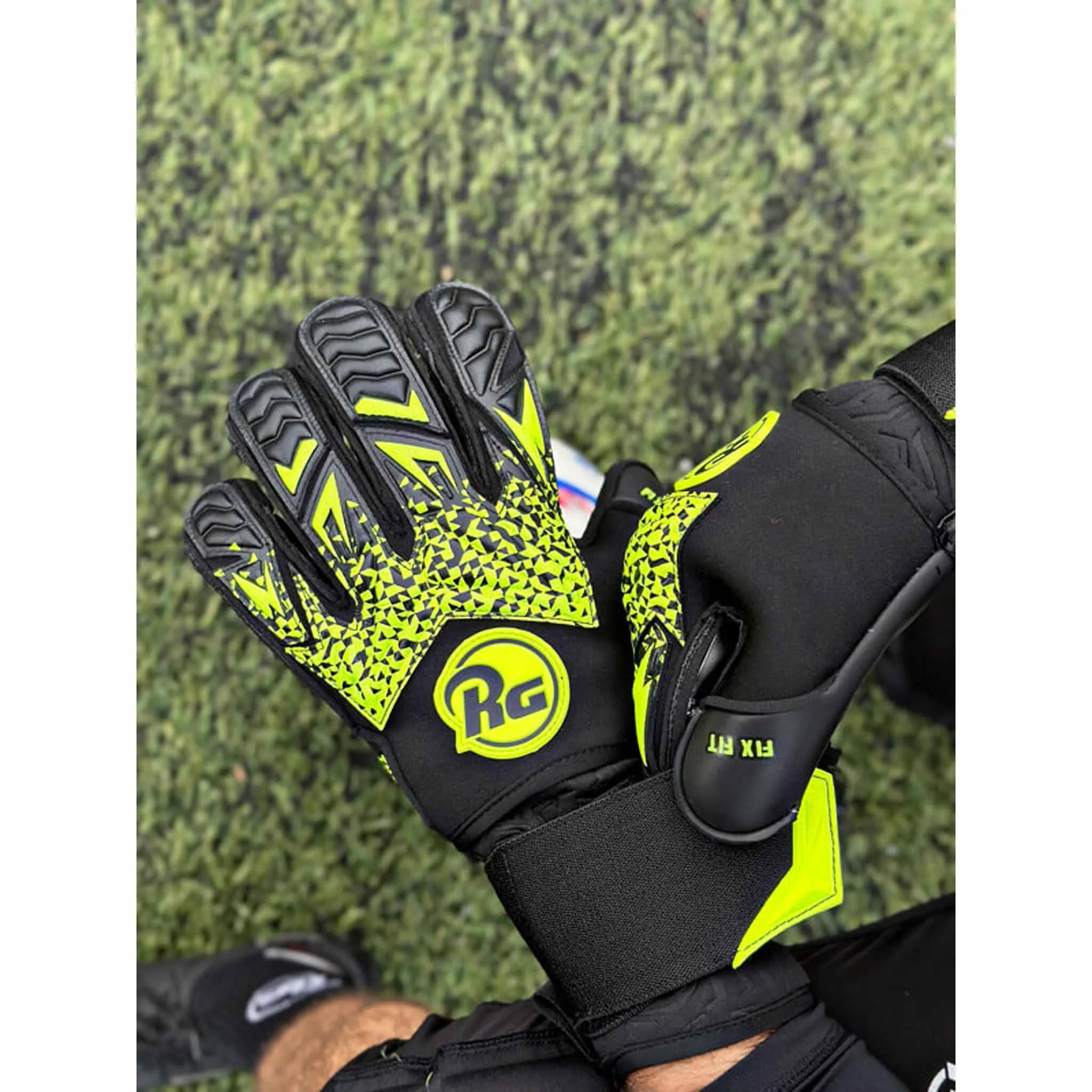 RG Goalkeeper gloves Tuanis Gants de gardien de but de soccer