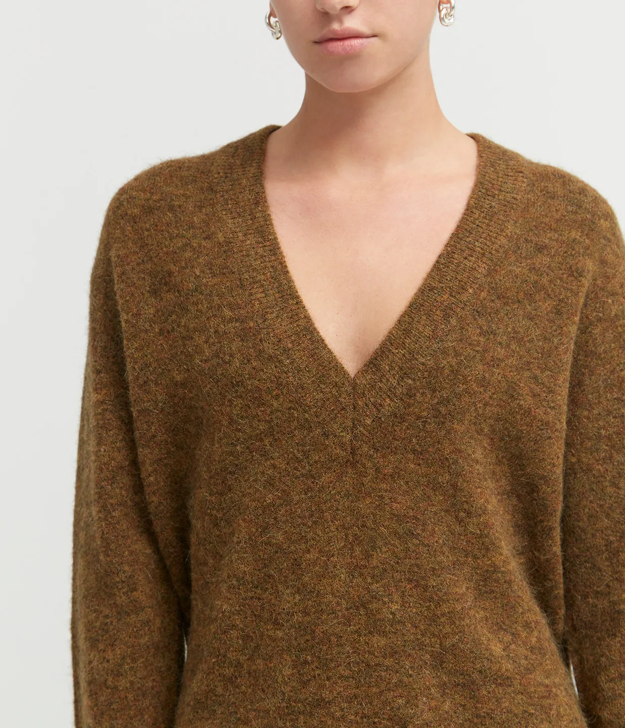 Sawyer Longline V Neck Sweater in Tobacco