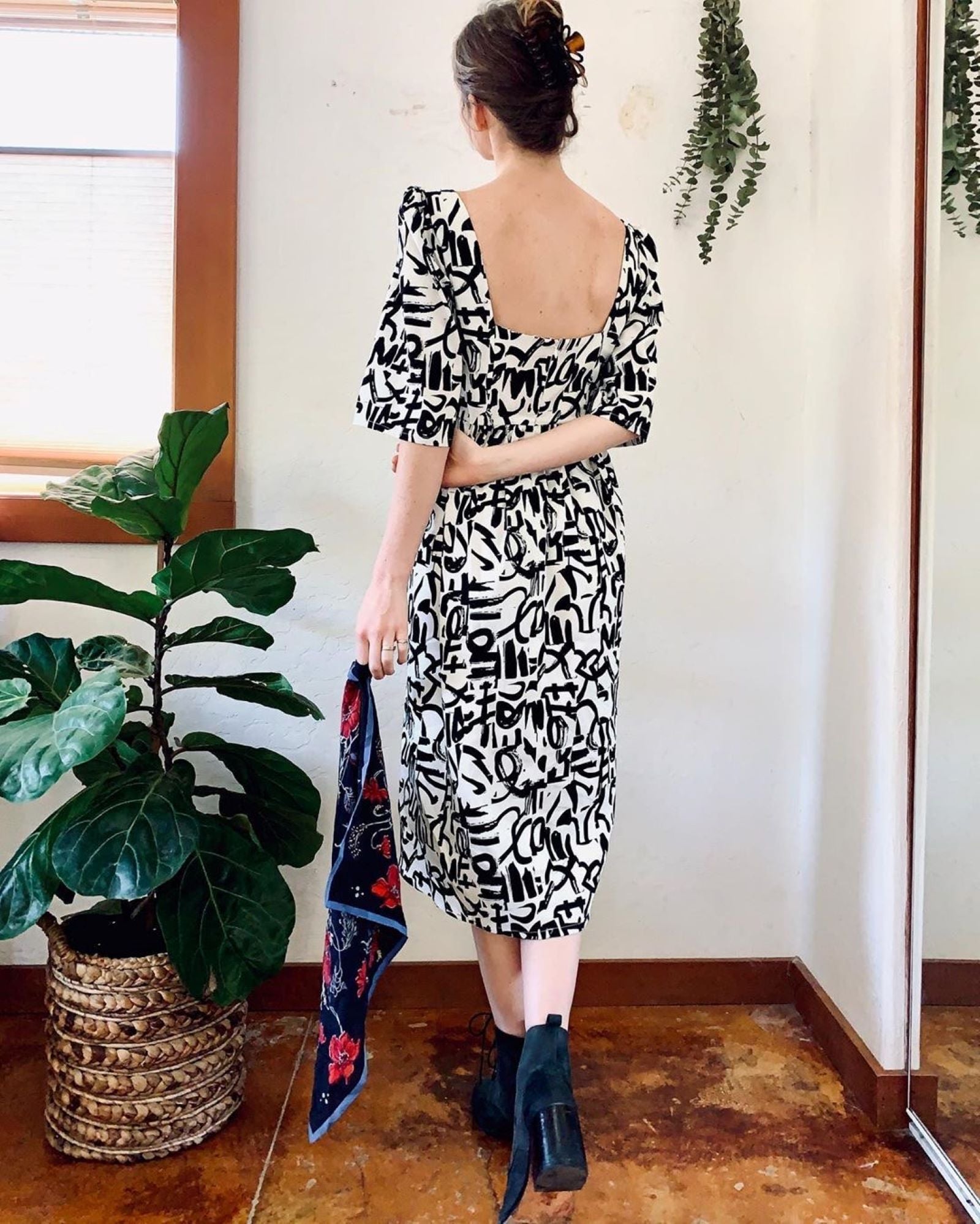 Suzan Dress / Milk + Black Brushstroke Cotton