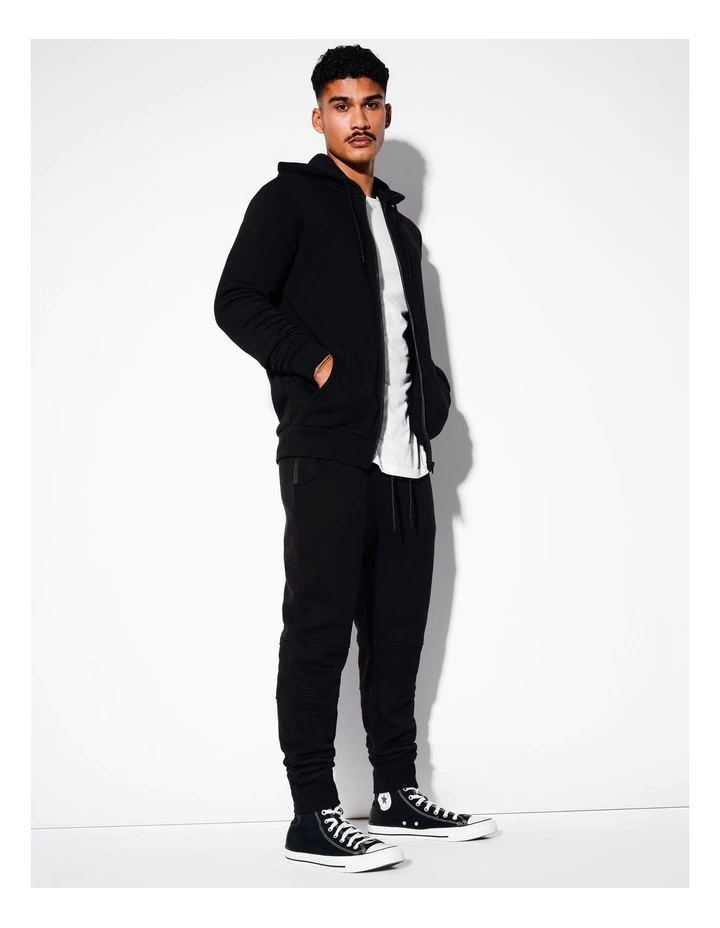 Tbone Trackpant in Black